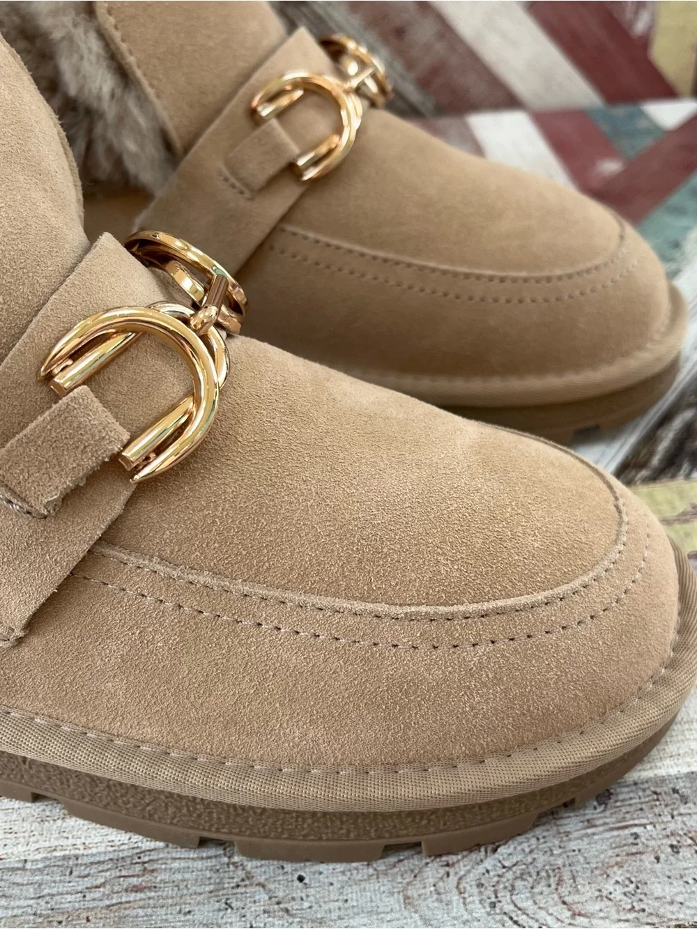 Lonza Puff Gold Buckle Beige Winter Boots Shoes EUC Suede Real Fur SZ 9-9.5